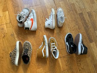 Lote Zapatillas Talla 35/36 Nike, Vans, Converse