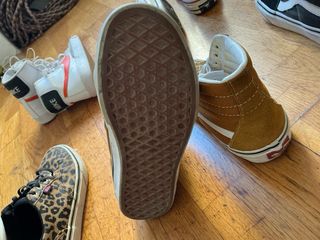 Lote Zapatillas Talla 35/36 Nike, Vans, Converse