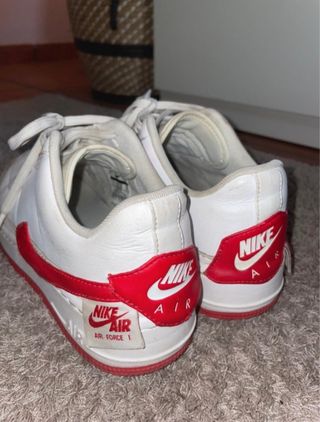 Nike Air Force 1 Roja y Blanca