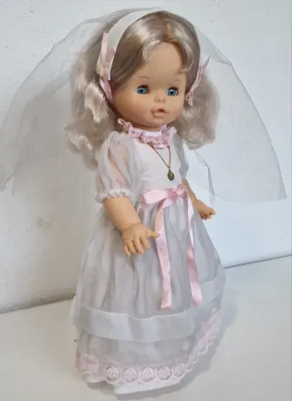 Muñeca Carolin Primera Comunión, Famosa, años 80