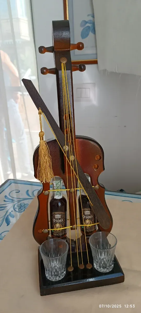 Violino Minibar in Legno con Bicchierini VINTAGE
