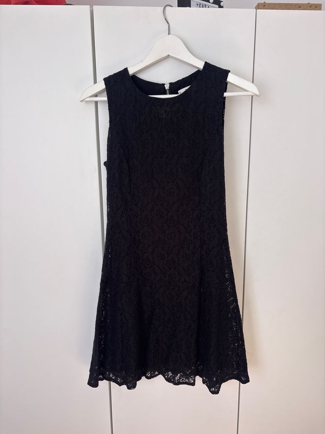 Vestido negro Mango encaje