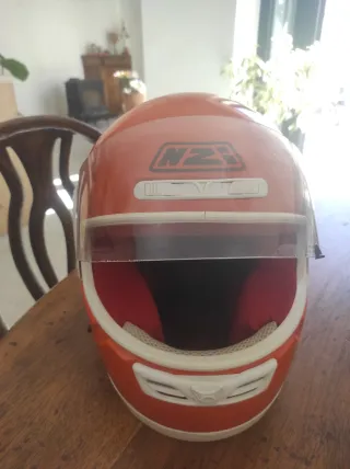 Casco moto NZI infantil naranja Talla XS.