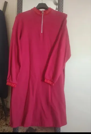 Vestido deportivo rosa/rojo con cremallera
