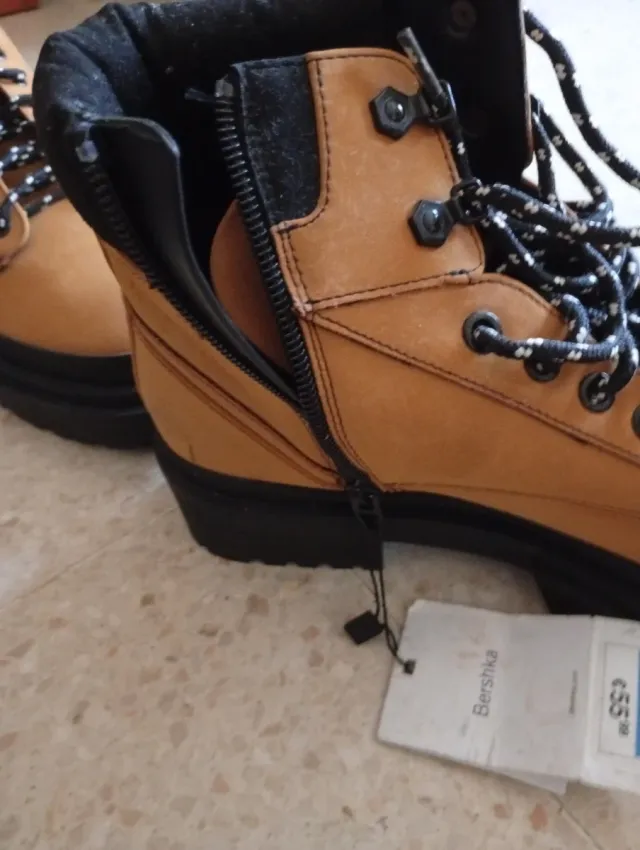 Botas Bershka Talla 38 Marrones