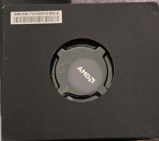AMD Ryzen 5 3600X - Caja y disipador