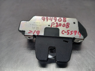 CERRADURA MALETERO / PORTON PEUGEOT 2008 YH01 915