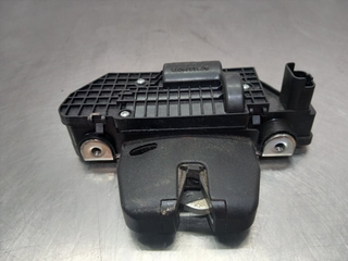 CERRADURA MALETERO / PORTON PEUGEOT 2008 YH01 915