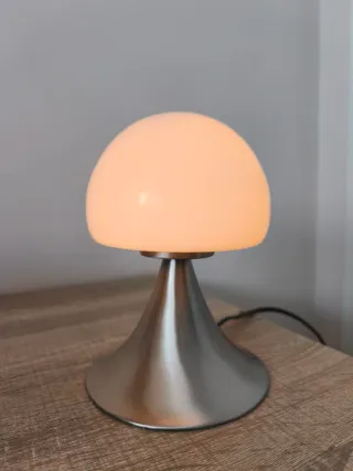 Lámpara de mesa táctil gris y blanca