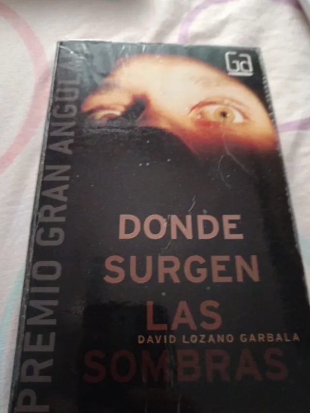 Donde surgen las sombras (Gran Angular) (Spanis...