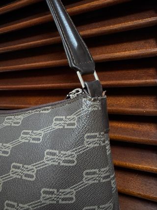Balenciaga Baguette de lona con monograma Maron 