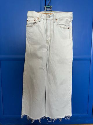 Pantalón Vaquero Levi's Premium acampanado