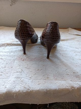 scarpe con tacco alto in pelle di cocco marrone