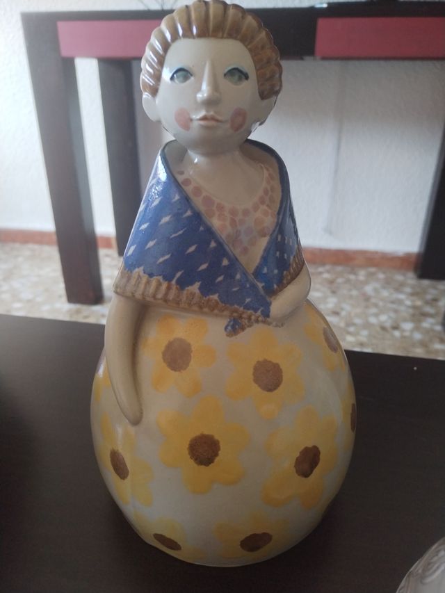 Set di 3 antiche figure in porcellana Valenciana Sanbo