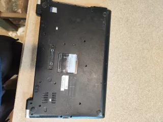 Portátil Toshiba i7 para piezas