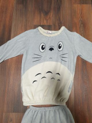 Pijama Totoro 2 piezas gris y blanco