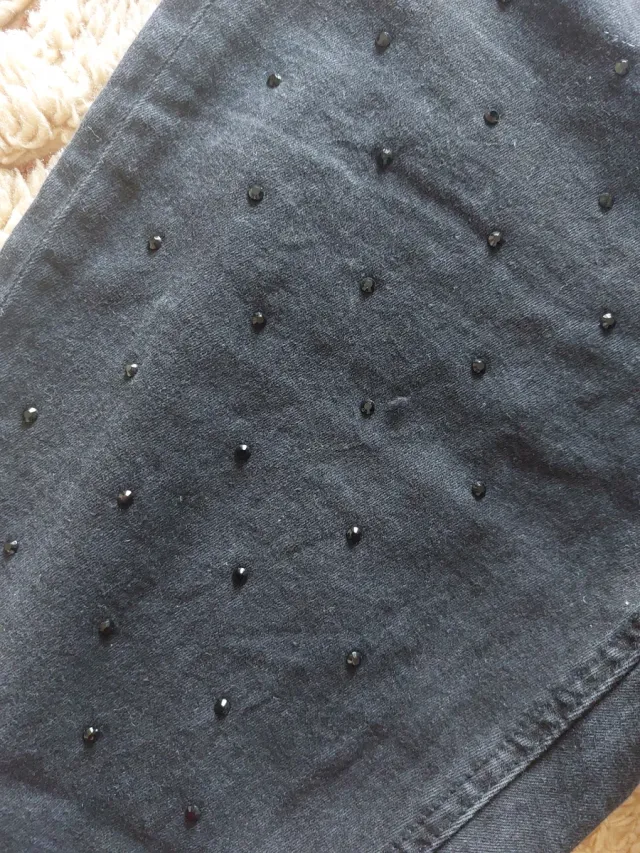 Jeans neri con strass