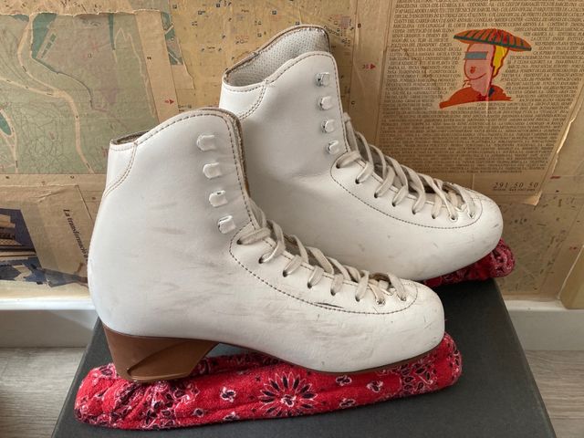 Patines de hielo talla 240 (38 EUROPE)