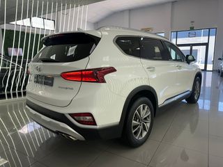 HYUNDAI SANTA FE 2.2 CRDI TECNO 200CV AUTO. AWD 7 