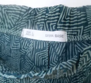 Pantalón estampado Sfera verde