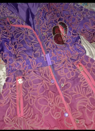 Abrigo Desigual niña morado y rosa talla 7-8