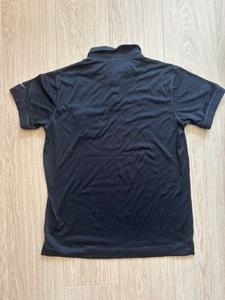 Polo Nike Deportivo Negro con Detalles Beige