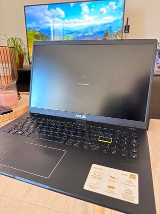 Portátil ASUS E510 Intel Celeron, RAM 4,00GB,