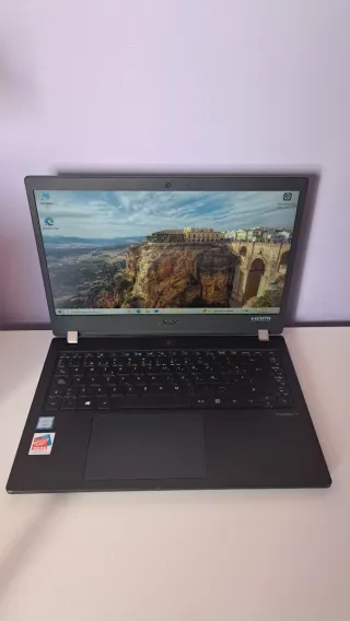 Acer Travelmate Portátil Negro