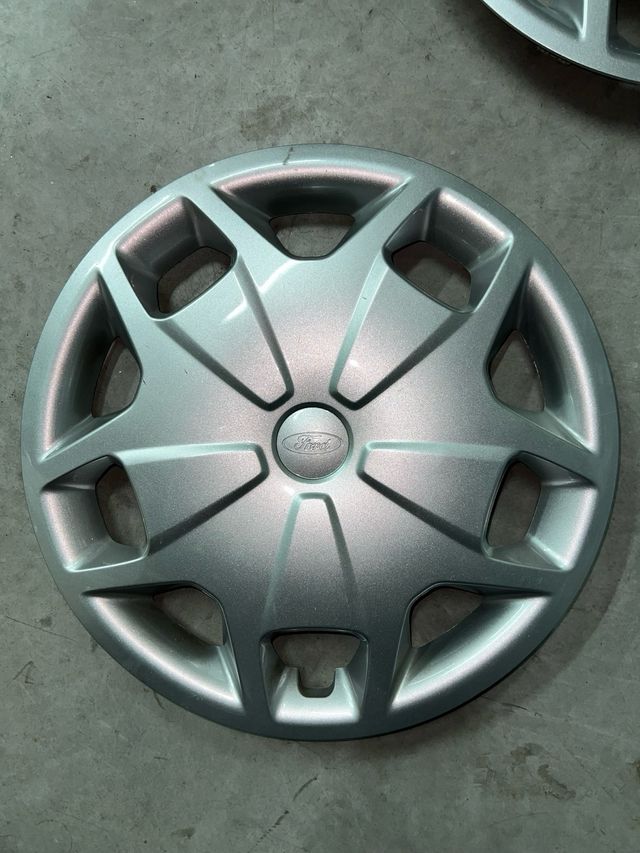 Tapacubos Ford Originales 16 Pulgadas