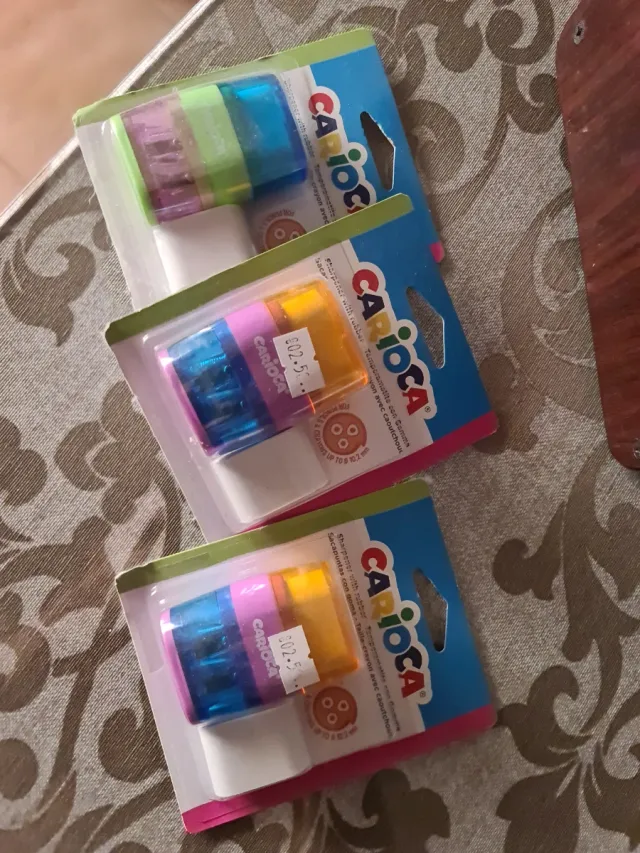 Carioca Sacapuntas con Goma