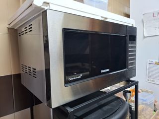 Microondas Samsung con Grill