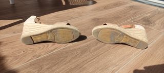 Cuñas Castañer Alpargatas Beige