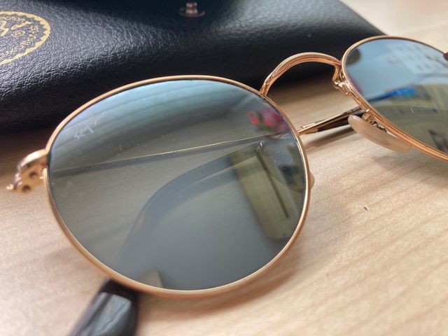 Gafas de Sol Ray-Ban Doradas y Grises