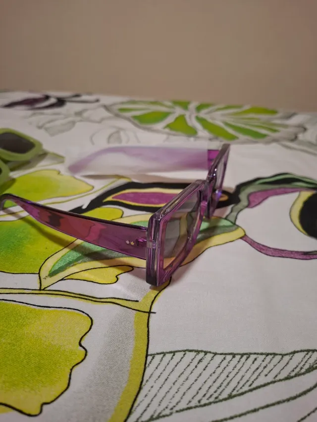 Gafas de sol a estrenar 