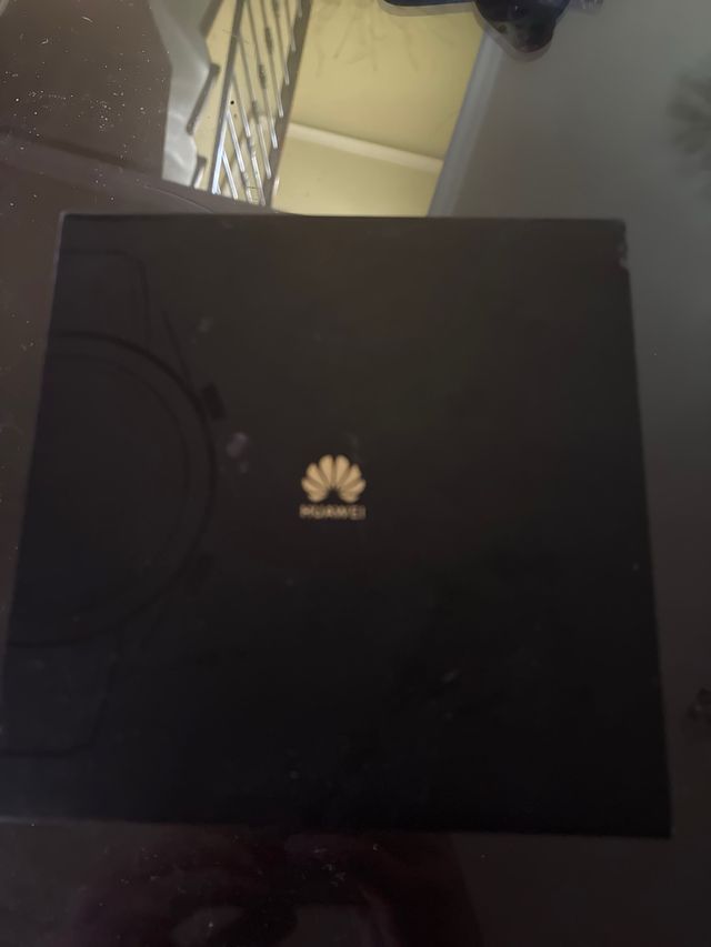 Huawei Relógio Preto e Castanho