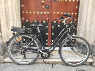 Bicicleta Eléctrica Btwin Negra