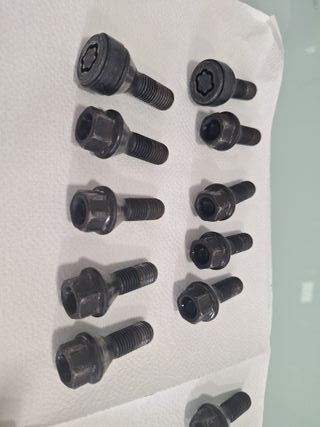Tornillos Llantas BMW (Set 16 + 1)
