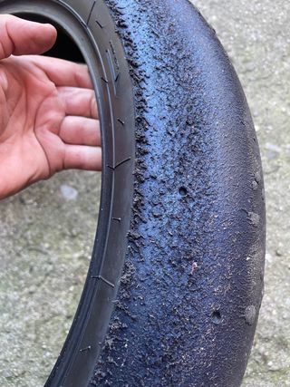 Neumático slick Pirelli Superbike 125/70 R17 sc1
