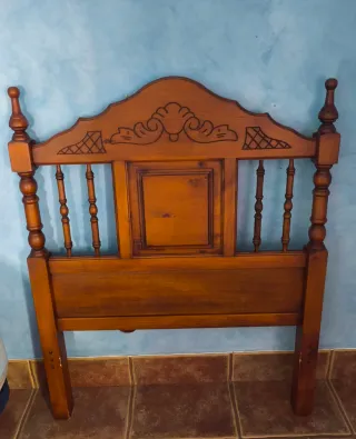 Cabecero de madera para cama de 90cm