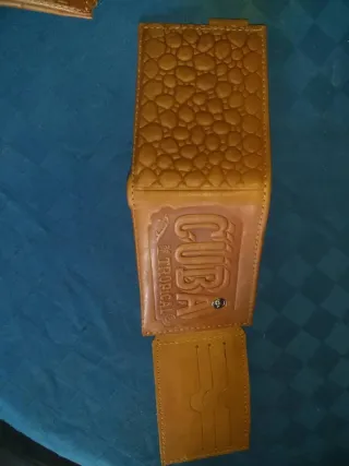 Billetera de piel original