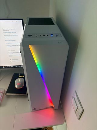 PC Gaming Ryzen 5 Blanco