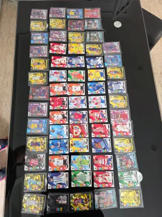 Colección Cartas Panini Fútbol
2023/2024
64 cartas