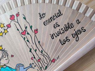 Abanico de decoración, El principito, pintado.