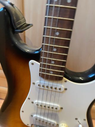 Guitarra Fender Squier Stratocaster