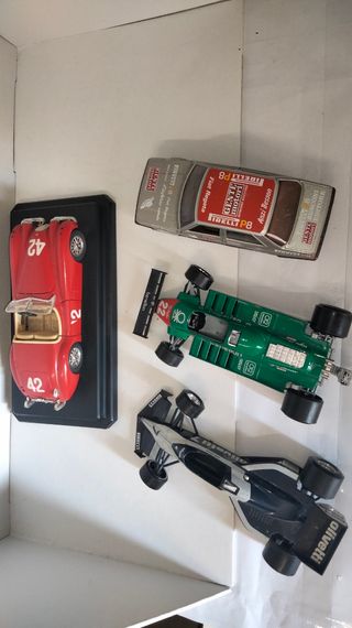 Lotto modellini Burago 1:24
