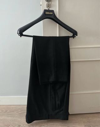 Traje de hombre negro