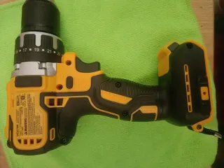 Taladro Dewalt Brushless 20V XR