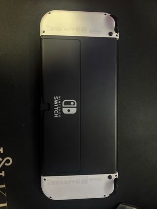Nintendo Switch OLED BLANCA + Super Mario Odyssey