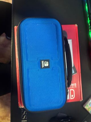 Nintendo Switch OLED BLANCA + Super Mario Odyssey