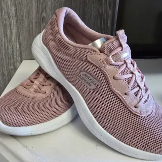 Zapatillas Skechers Rosa y Blanco